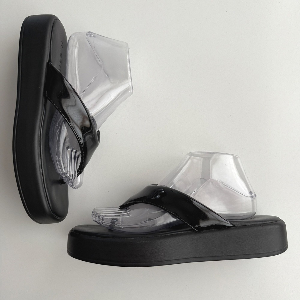 M. Gemi NWOB The Rosella Platform Black Patent Flip Flop Thong Sandal EU 40 US 9